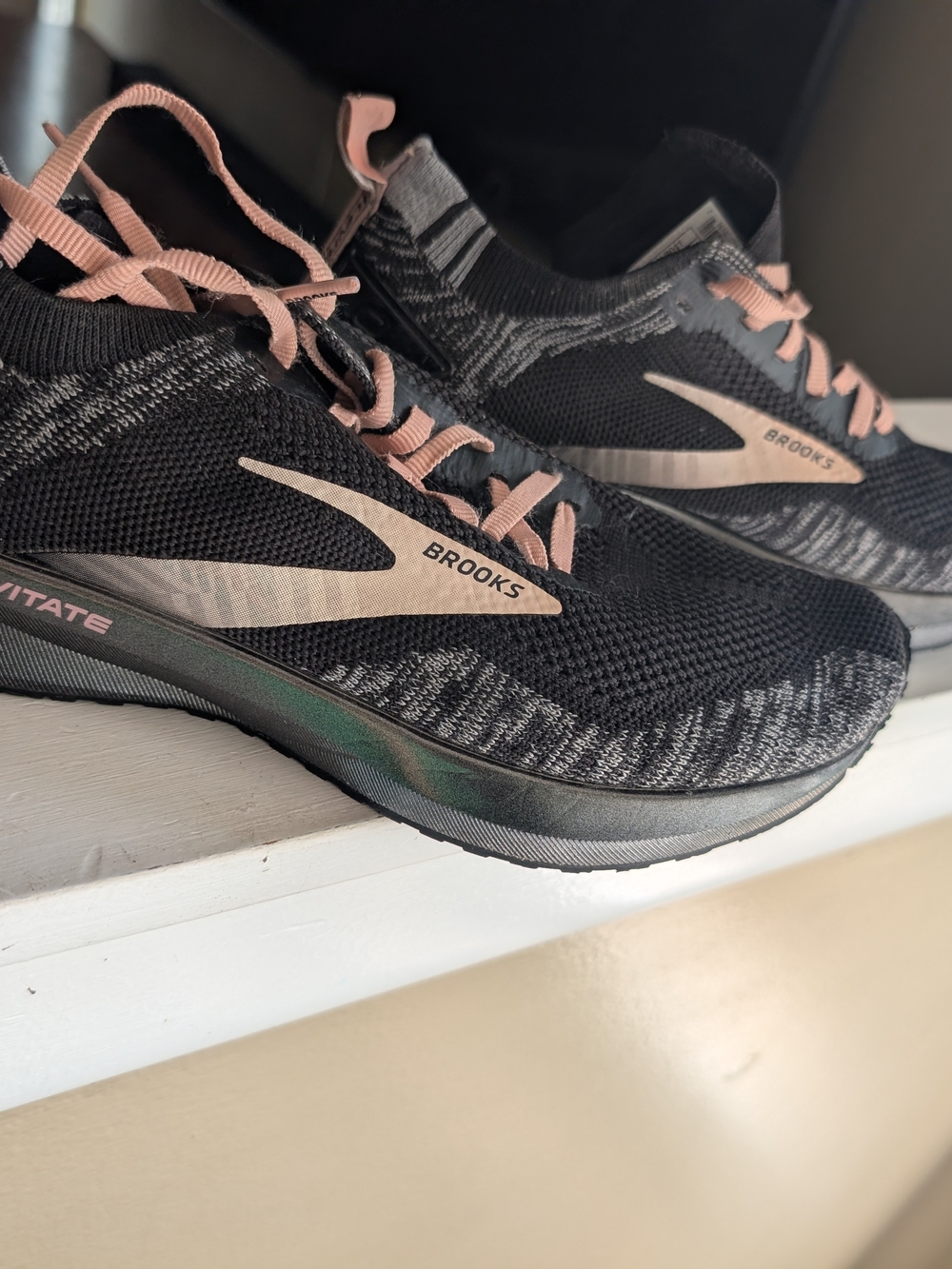 Brooks Levitate 4 Women's Running Shoes in the "Black Coral Cloud"